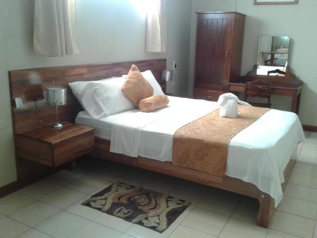 Hotel Golden Star إكيتوس المظهر الخارجي الصورة