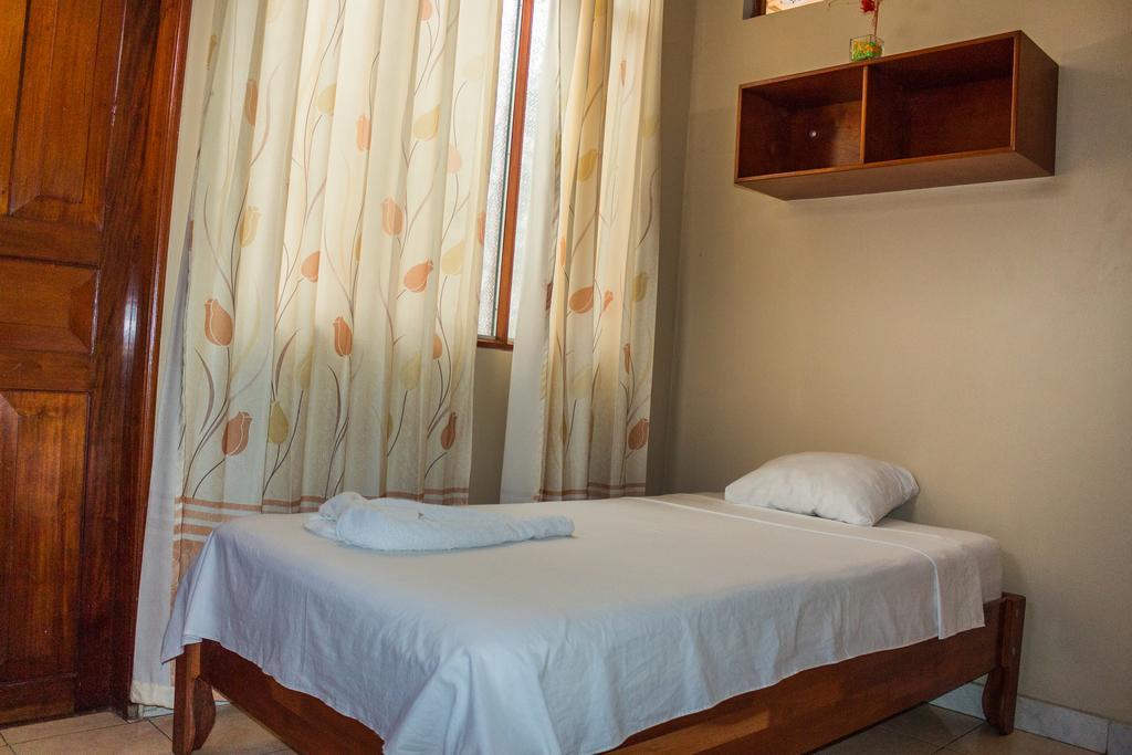 Hotel Golden Star إكيتوس المظهر الخارجي الصورة