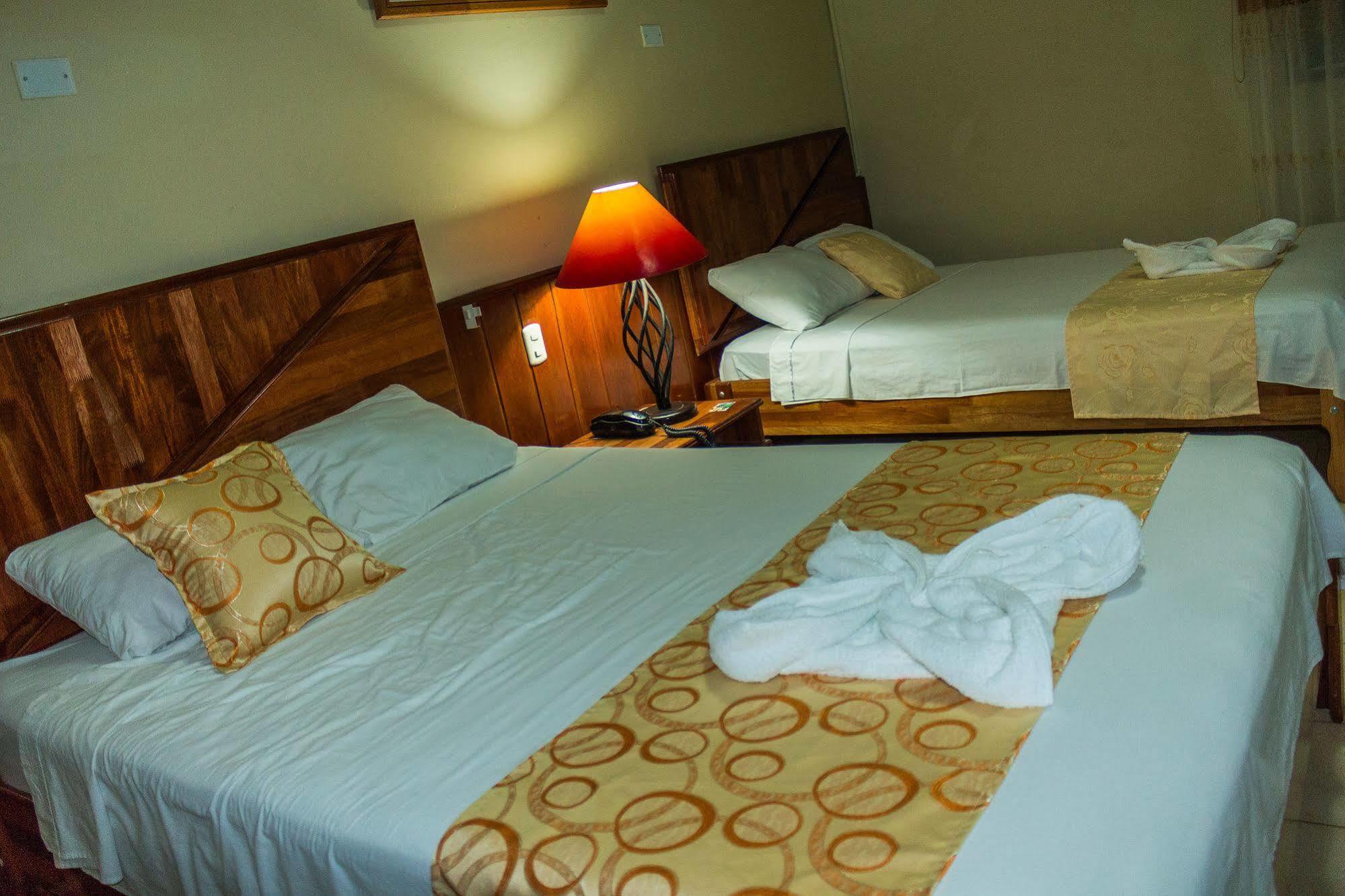 Hotel Golden Star إكيتوس المظهر الخارجي الصورة